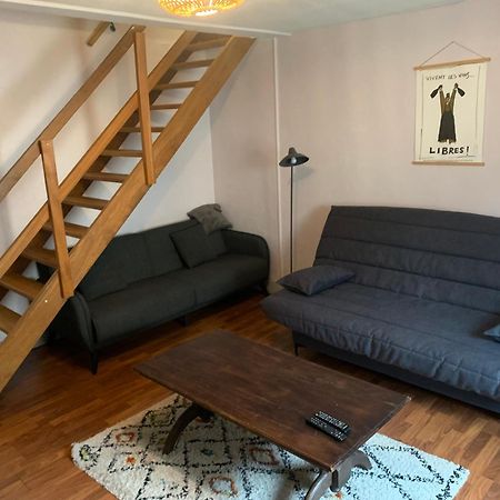 Charmant Appartement Au Calme Avec Parking Besançon Kültér fotó