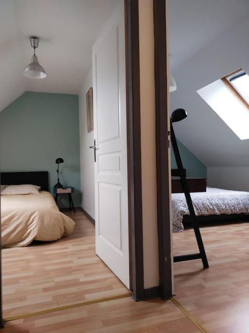 Charmant Appartement Au Calme Avec Parking Besançon Kültér fotó