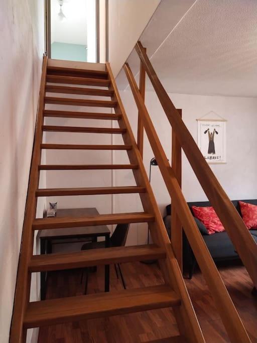 Charmant Appartement Au Calme Avec Parking Besançon Kültér fotó