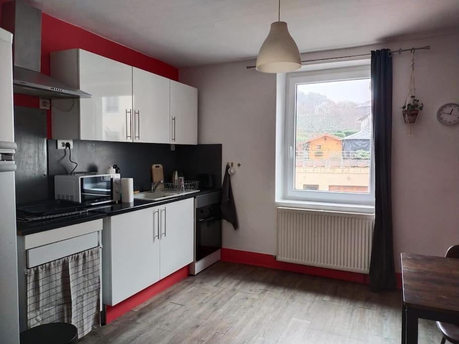 Charmant Appartement Au Calme Avec Parking Besançon Kültér fotó